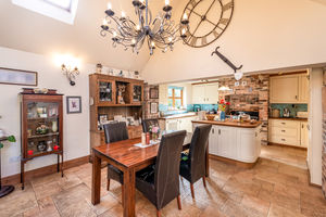 Photo 16- click for photo gallery